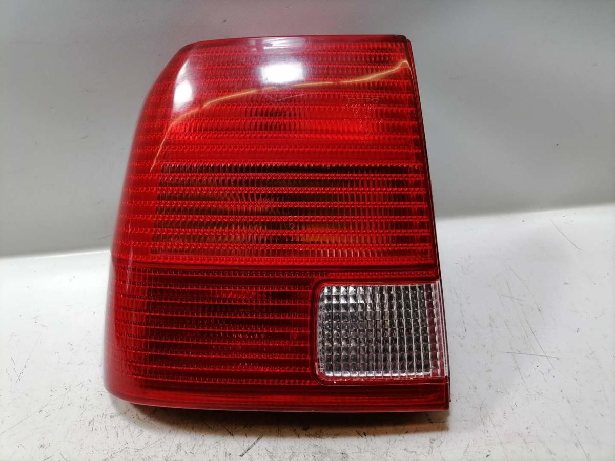 VW Passat 3B original R&uuml;cklicht R&uuml;ckleuchte Schlussleuchte links Limousine Bj.1997